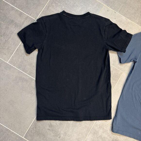 Berghaus Big Logo Lot of 2 Men’s T-Shirts – Black & Blue – Size XS Outdoor - Picture 10 of 12